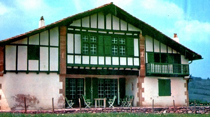 Luis Mariano Luis Mariano Dans Sa Maison De Sare JeSuisMort Luis Mariano Luis Mariano Dans Sa Maison De Sare JeSuisMort