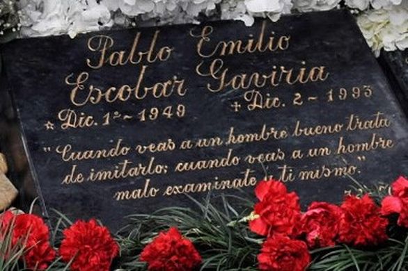 Pablo Escobar Biographie Tombe Citations Forum Jesuismort Com